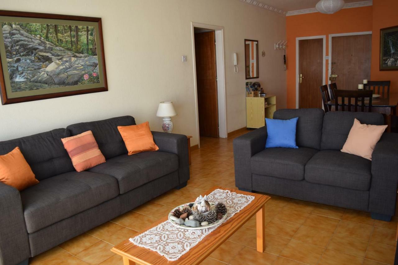 Mediterranean Breeze Apartment Limassol Bagian luar foto