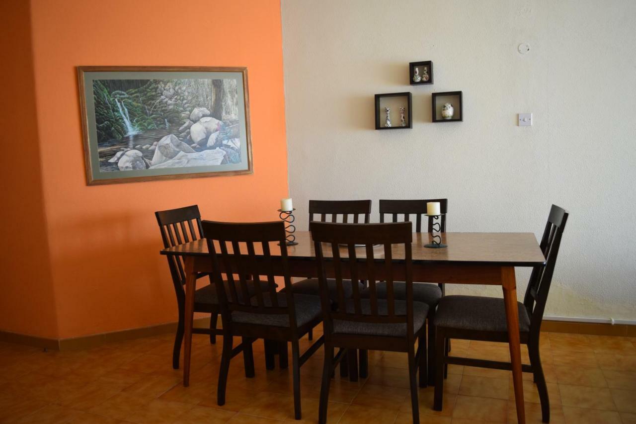 Mediterranean Breeze Apartment Limassol Bagian luar foto